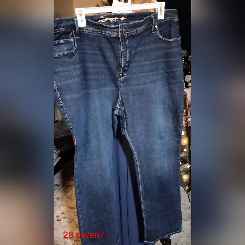 Seven7 Classic Indigo Jeans